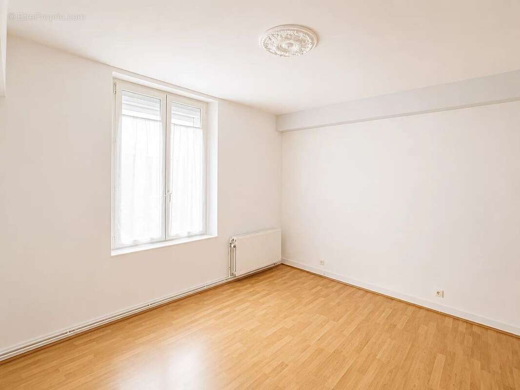 Appartement à COULOMMIERS