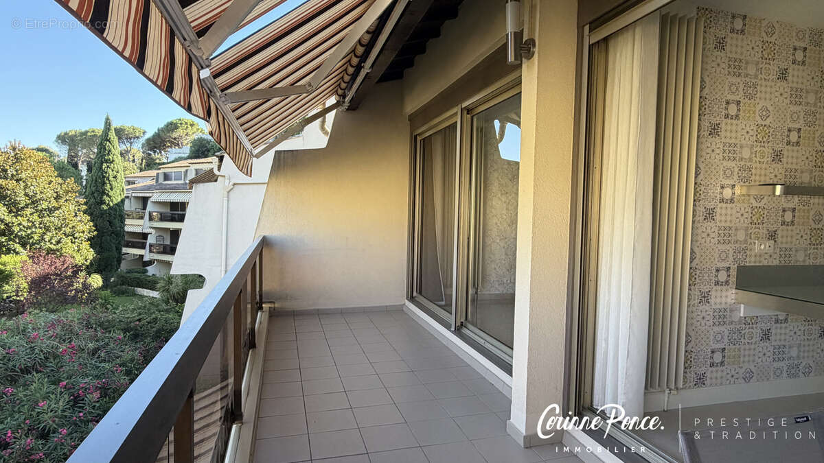 Nimes centre quartier residentiel cigale superbe appartement p5 terrasses cave parking prive dans residence av - photo 11