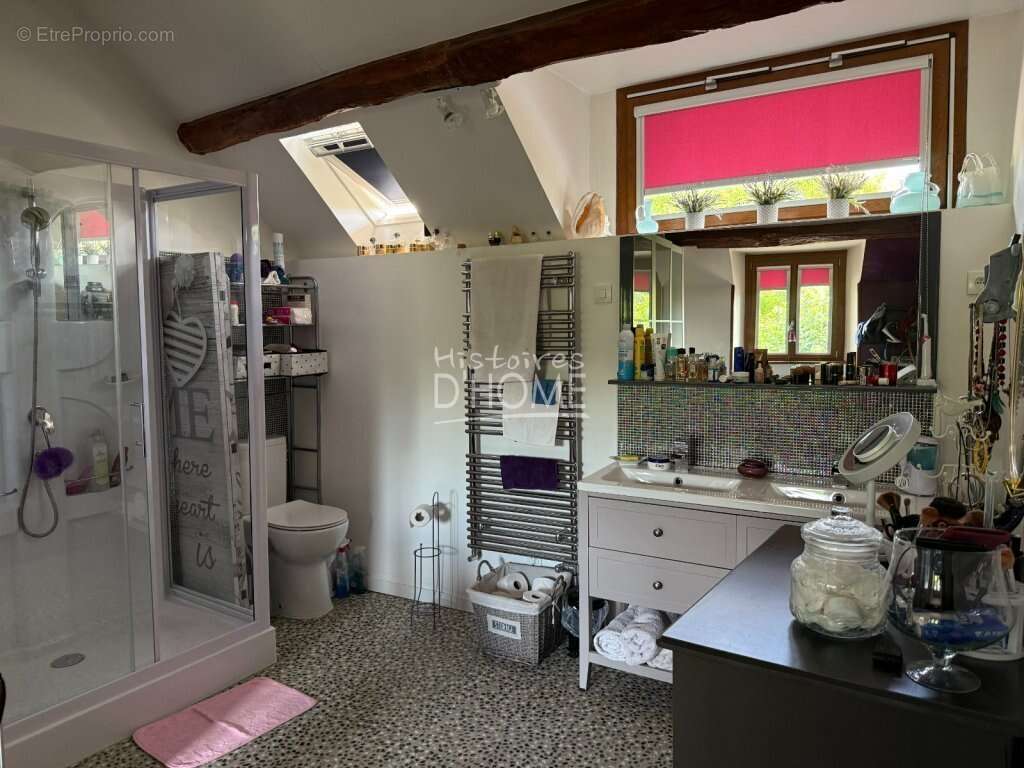 Maison à BERNAY-VILBERT