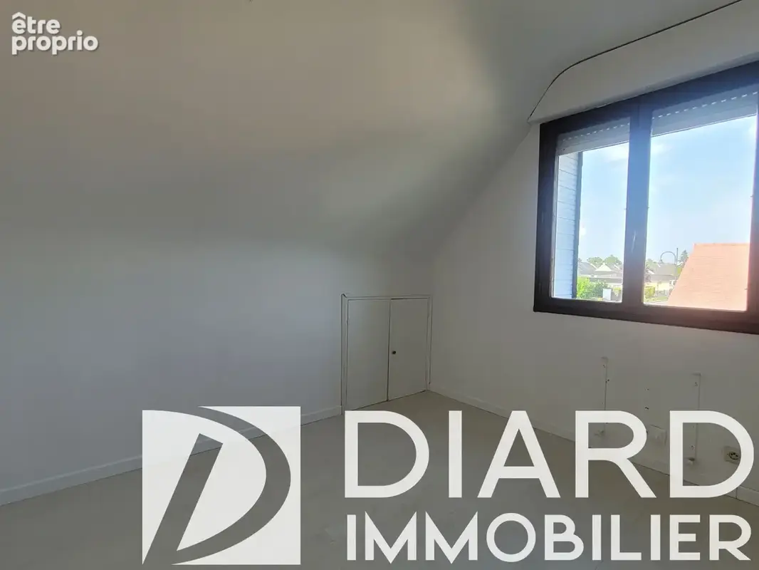 Compromis signé ! Maison traditionnelle de qualité T6 de 146 m² hab - photo 12