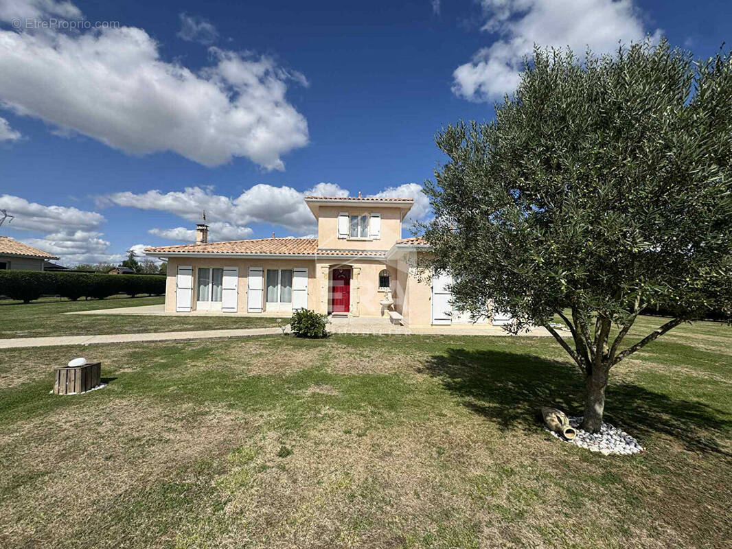 Maison à LANSAC