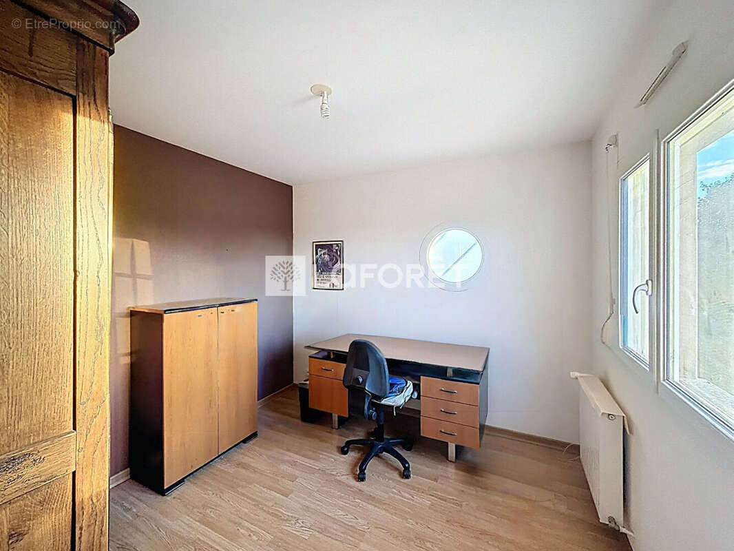 Maison à SAINT-GEORGES-DES-GROSEILLERS