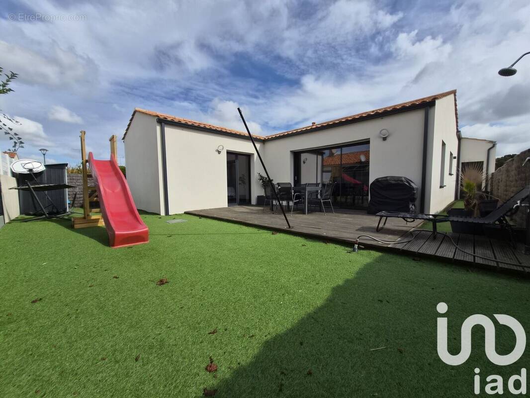 Photo 1 - Maison à LONGEVILLE-SUR-MER