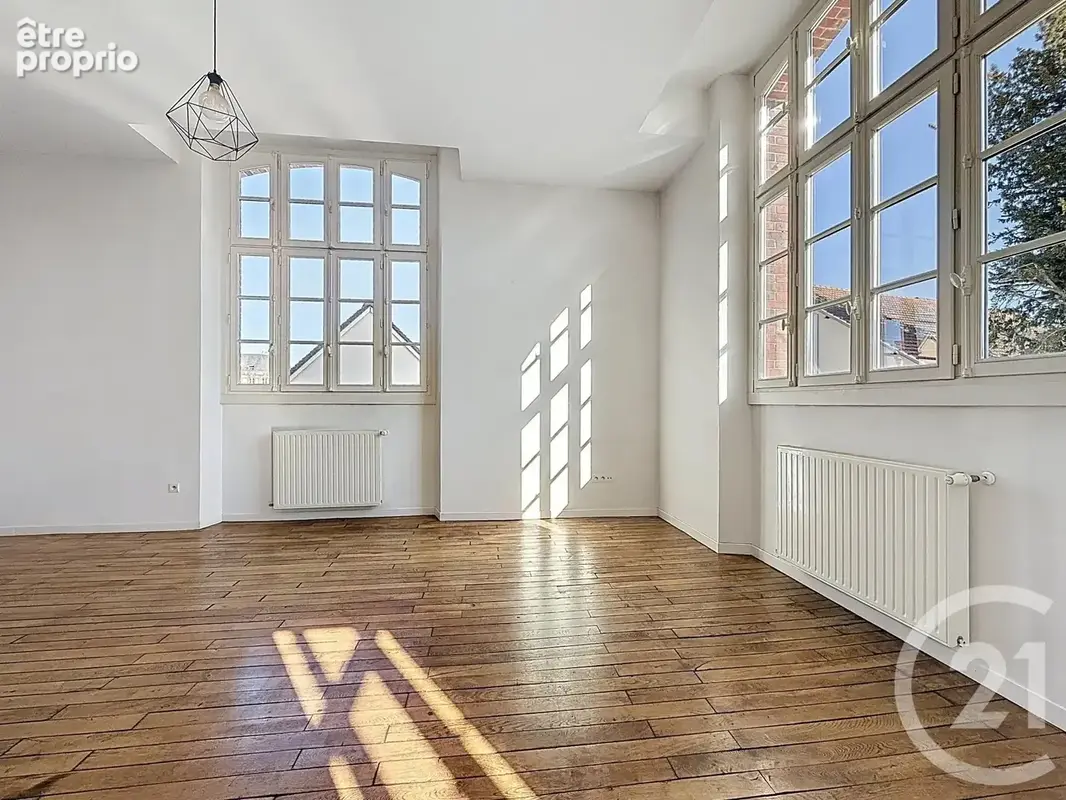 Appartement 4 pièces 104 m² à vendre à Chartres (28000) - photo 2