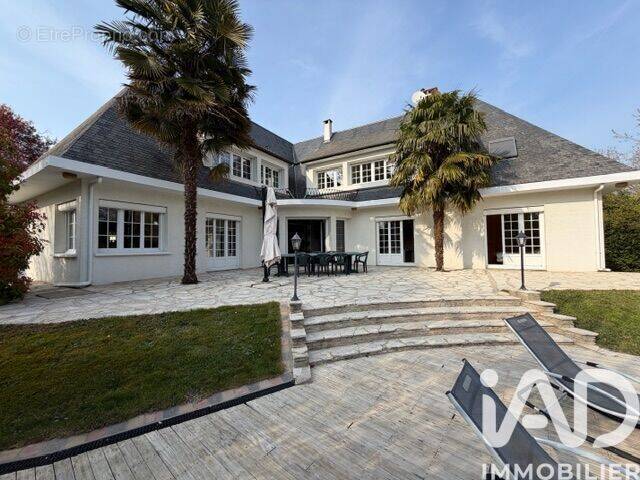 Photo 1 - Maison à BOISSISE-LE-ROI