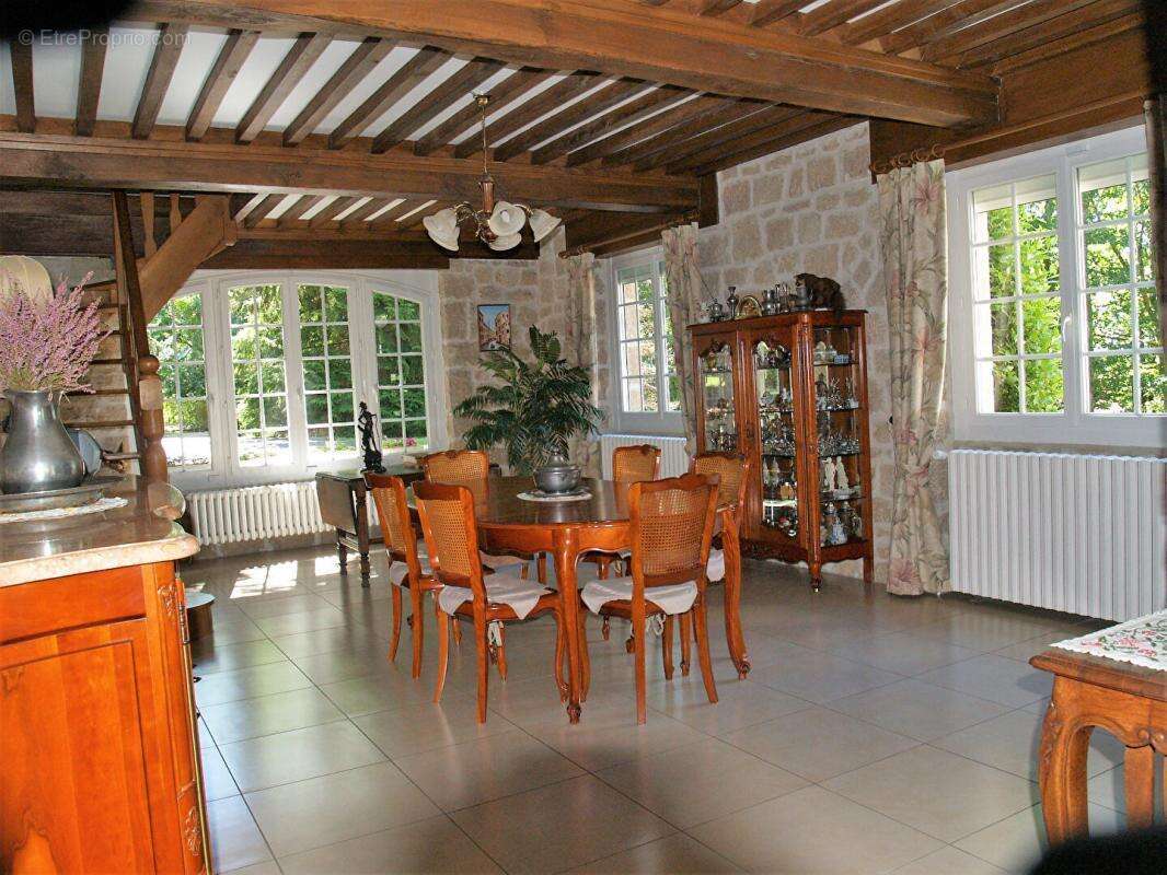 Maison Sarran 9 pièce(s) 268 m2 - photo 3