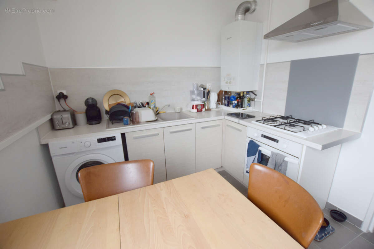 Appartement à GRAND-CHARMONT