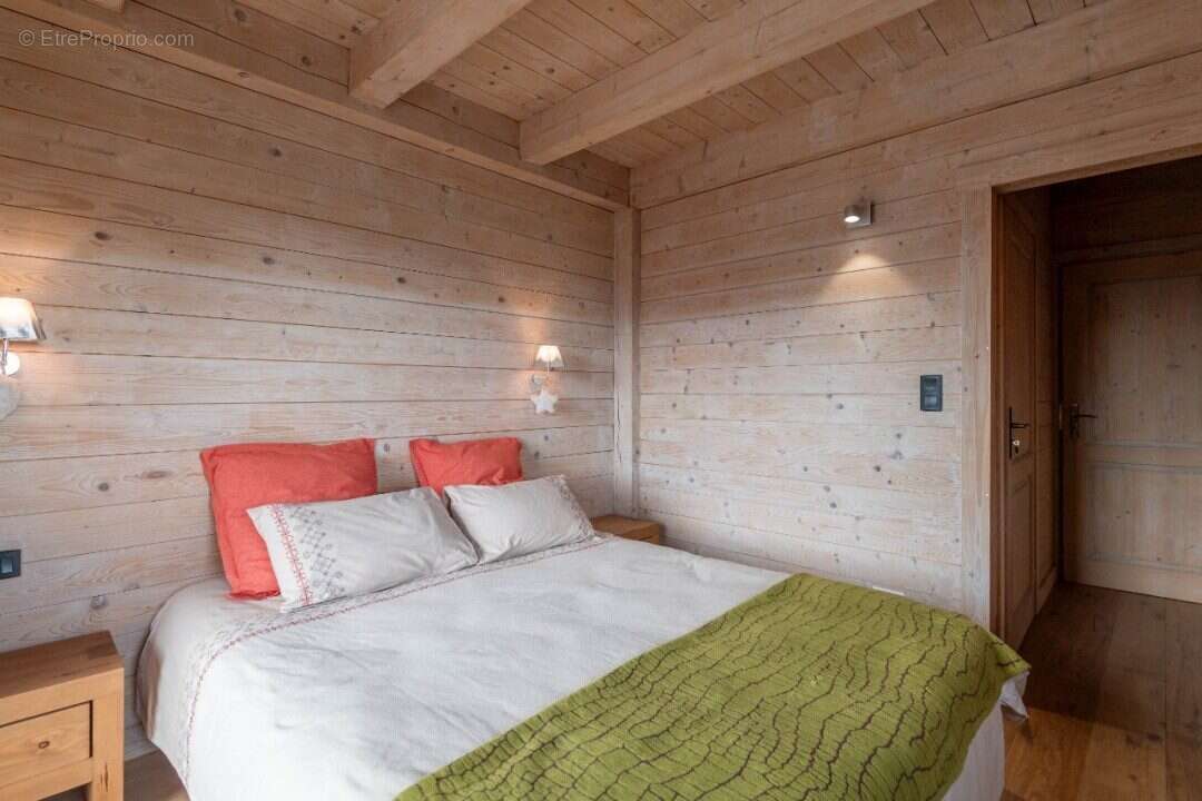 Maison à MONTRICHER-ALBANNE