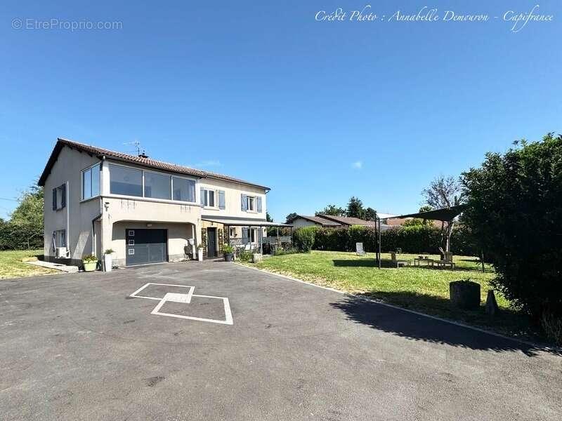 Maison à ORLEAT