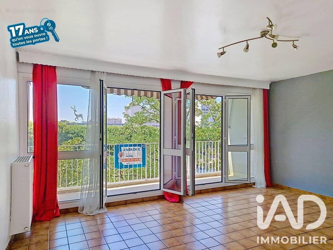 Photo 1 - Appartement à L'ILE-SAINT-DENIS