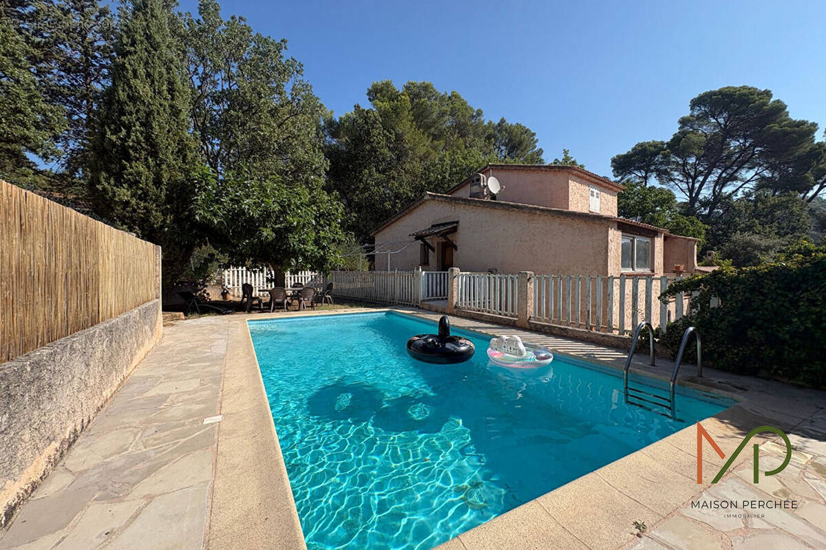 Maison à FIGANIERES