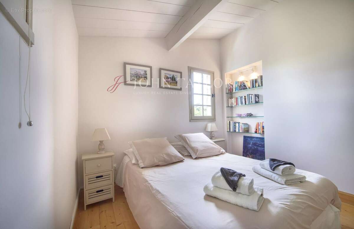Maison à PARADOU