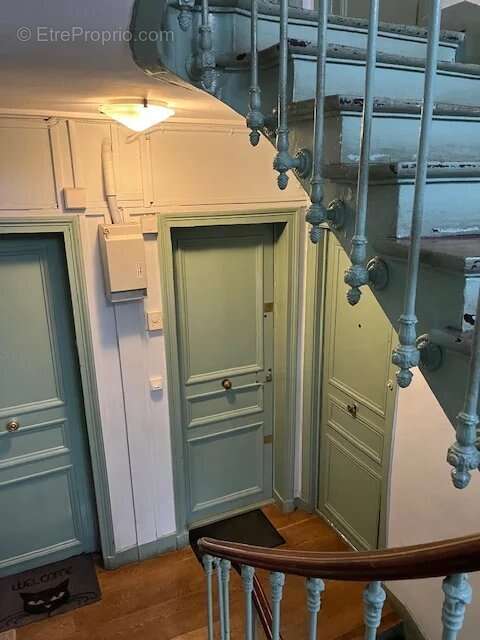Appartement à PARIS-9E
