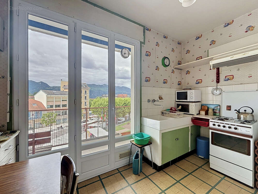Appartement à AIX-LES-BAINS