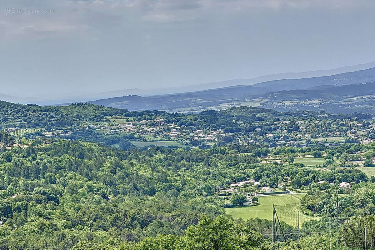 Maison à SAIGNON