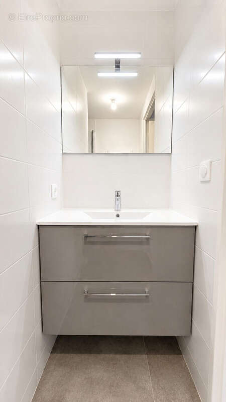 Appartement à AMBILLY