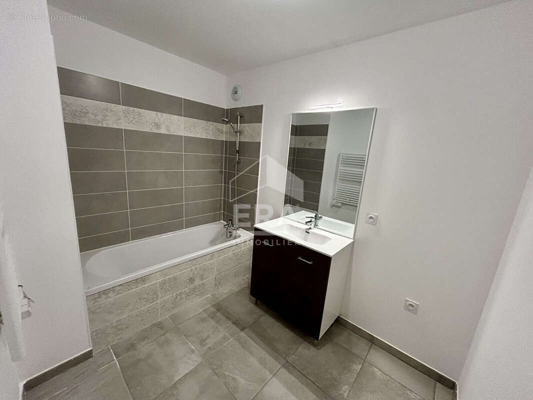 Appartement à GRIGNY