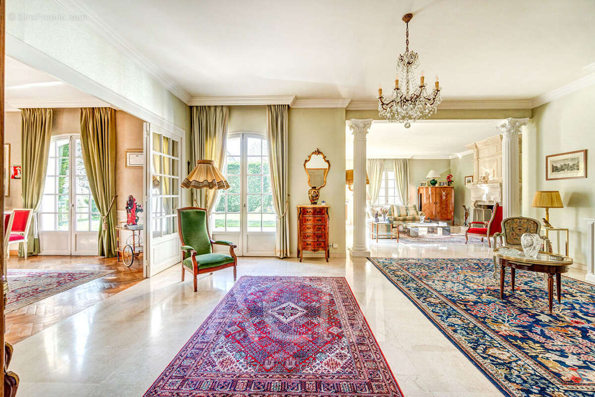 Maison à MAISONS-LAFFITTE