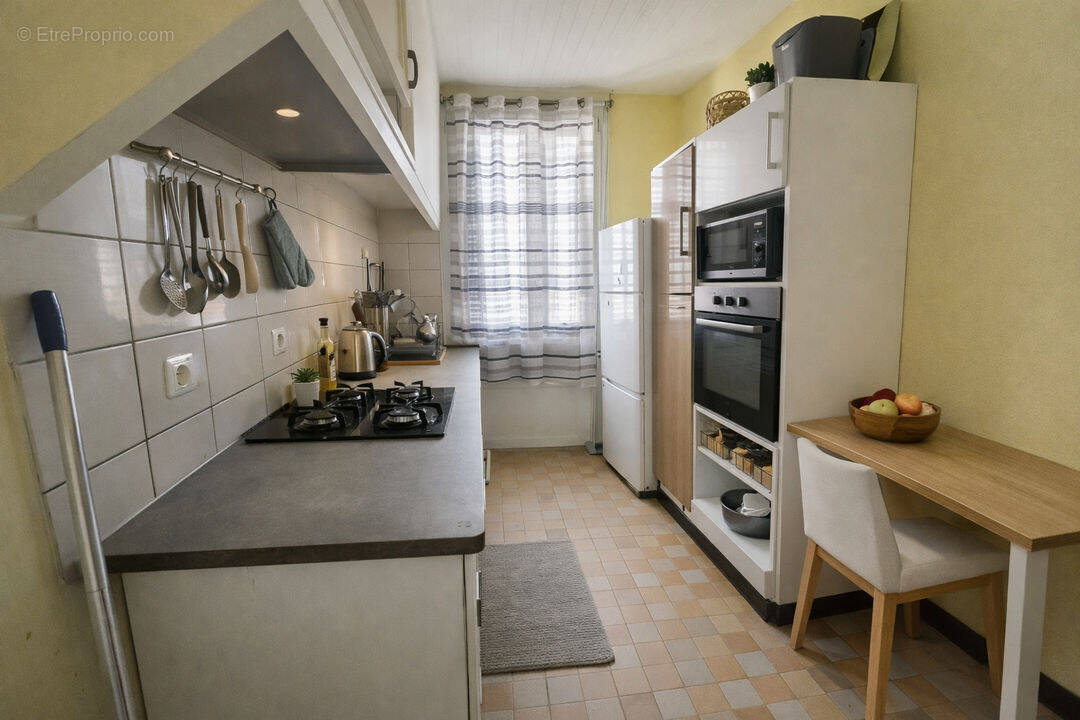 Appartement à ROGNAC