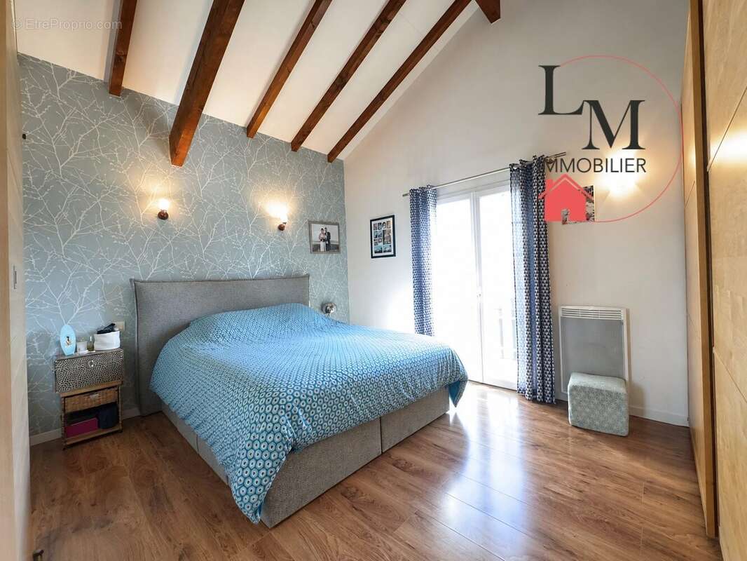 Maison 180 m² à Saint-Palais  - photo 9