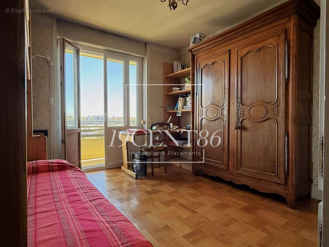 Appartement à LYON-8E