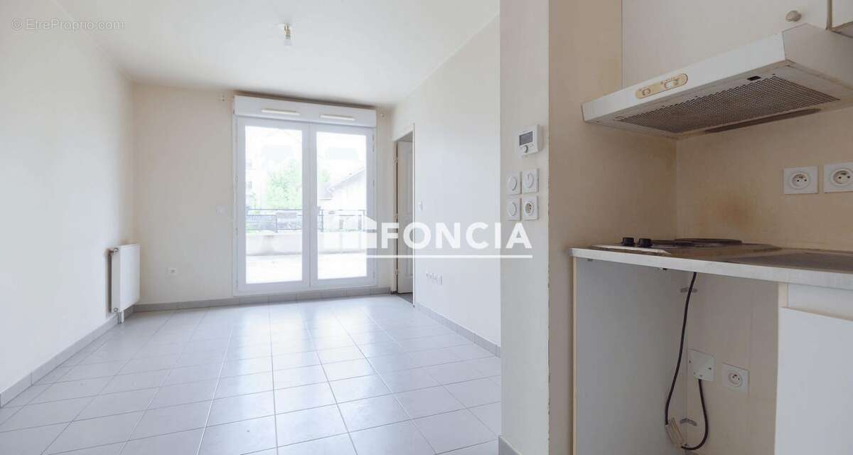 Appartement à DAMMARIE-LES-LYS