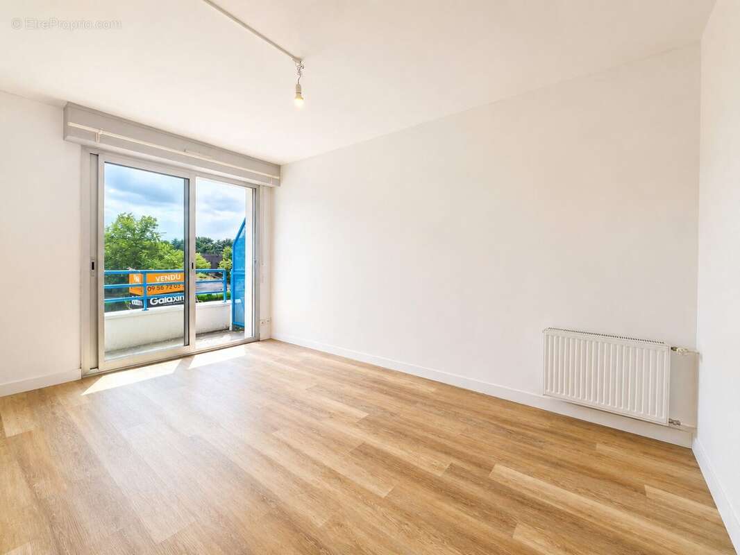 Appartement à VERN-SUR-SEICHE