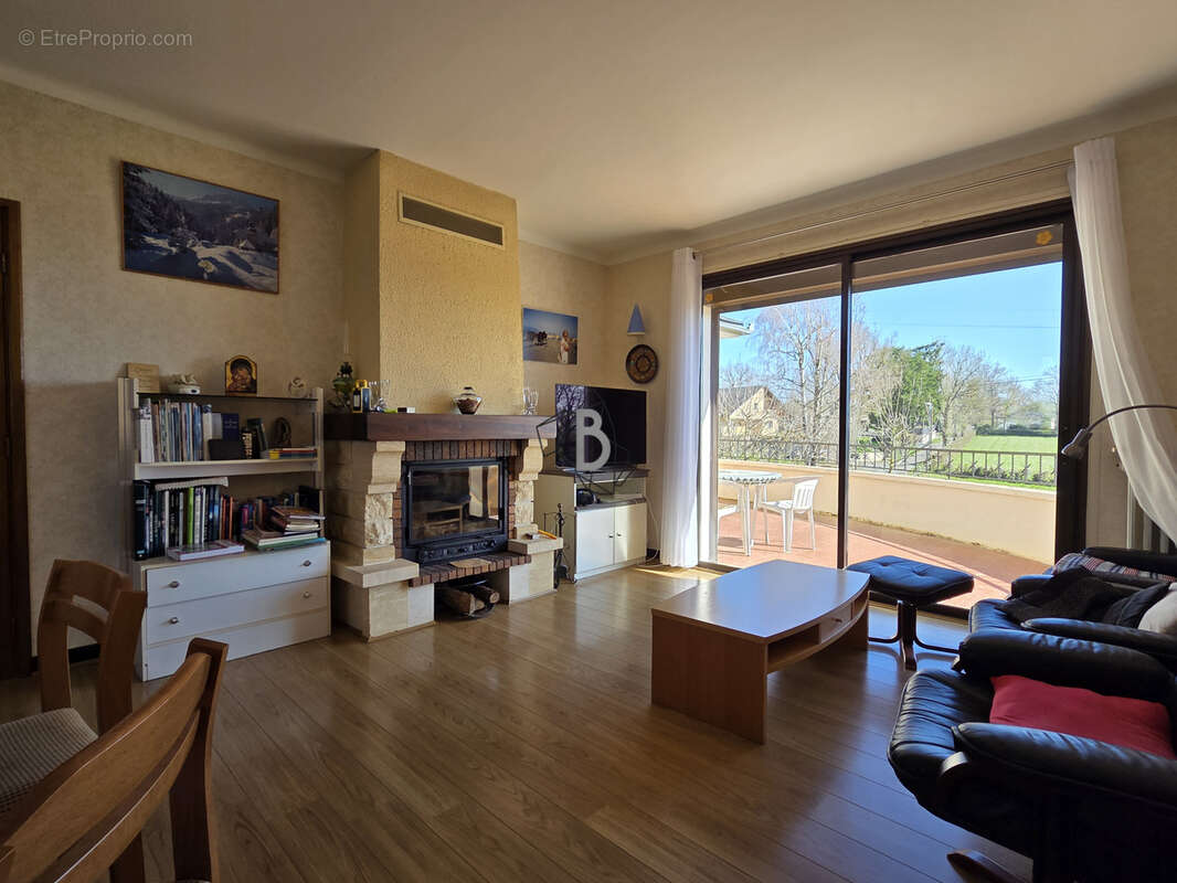 Maison à REQUISTA
