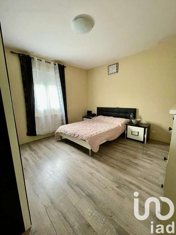 Photo 6 - Maison à PIERREFITTE-SUR-SEINE