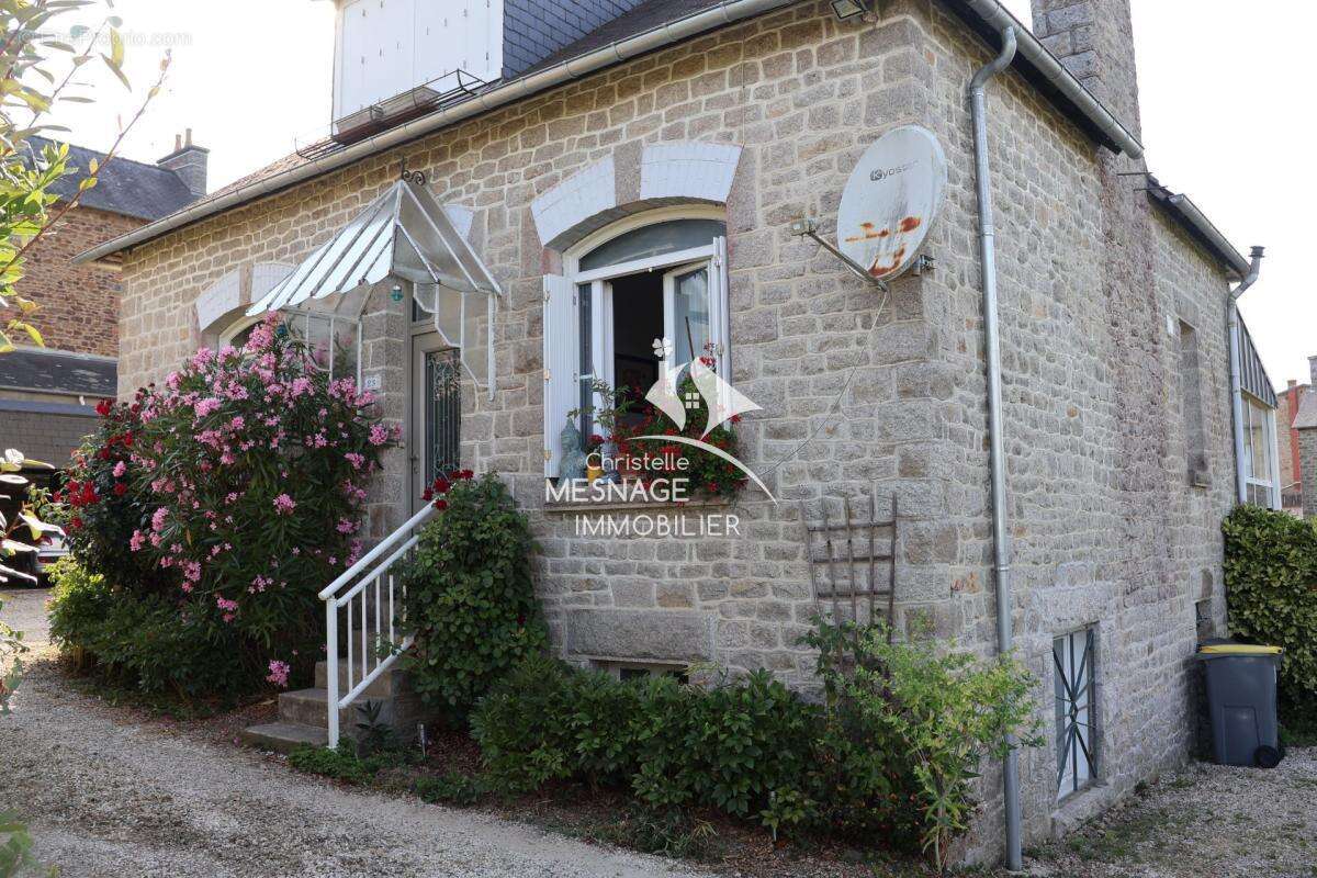 À vendre chez Christelle Mesnage Immobilier - DINAN proche - photo 2