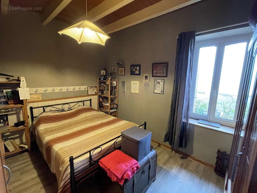 Maison à MOUSCARDES