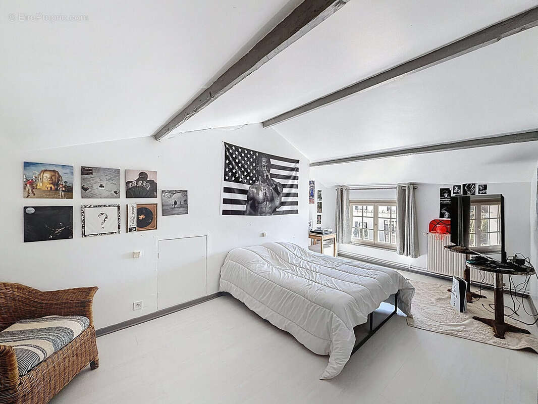 Maison à VERDUN-SUR-LE-DOUBS