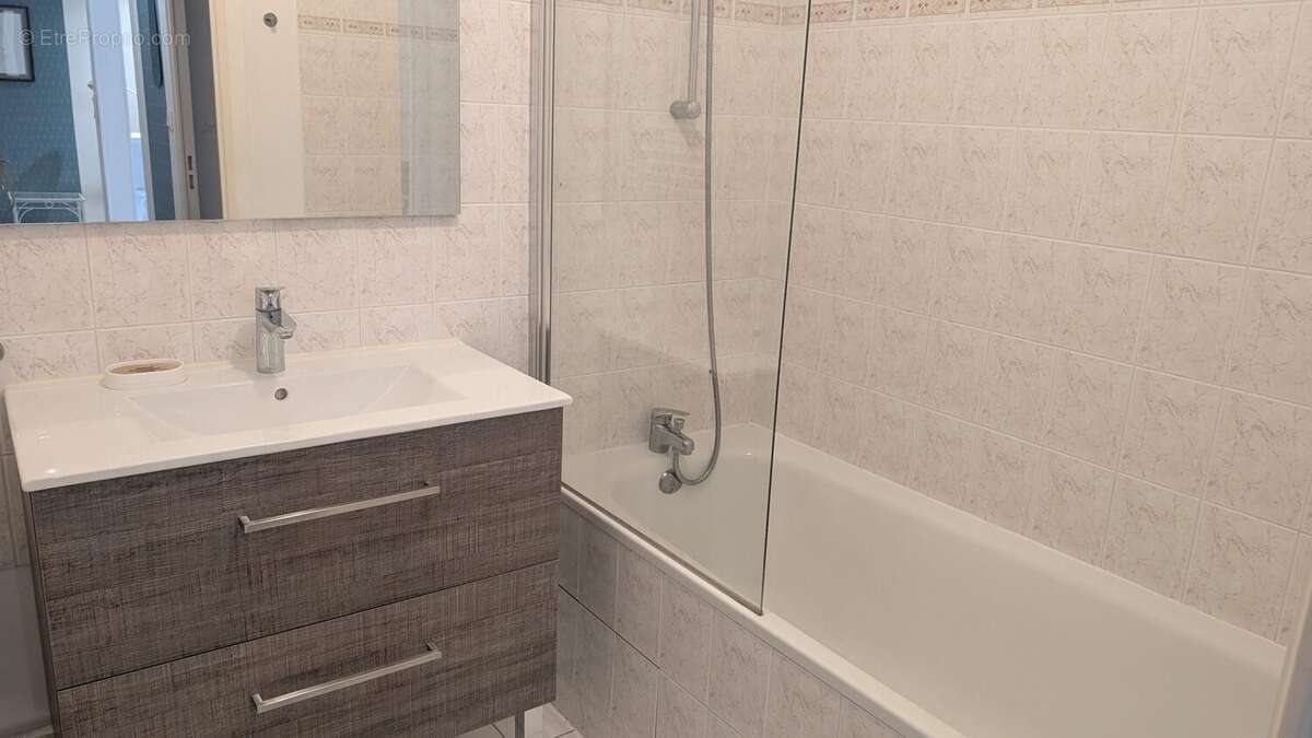 Appartement 50 m² à Angers  - photo 6