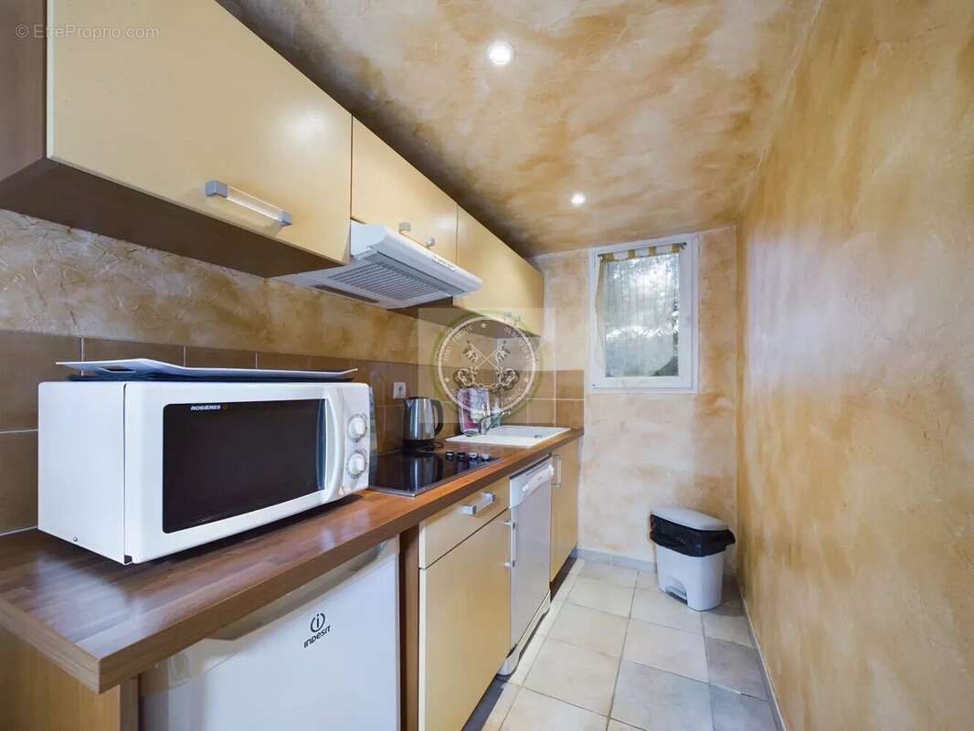 Maison à ROQUEBRUNE-SUR-ARGENS