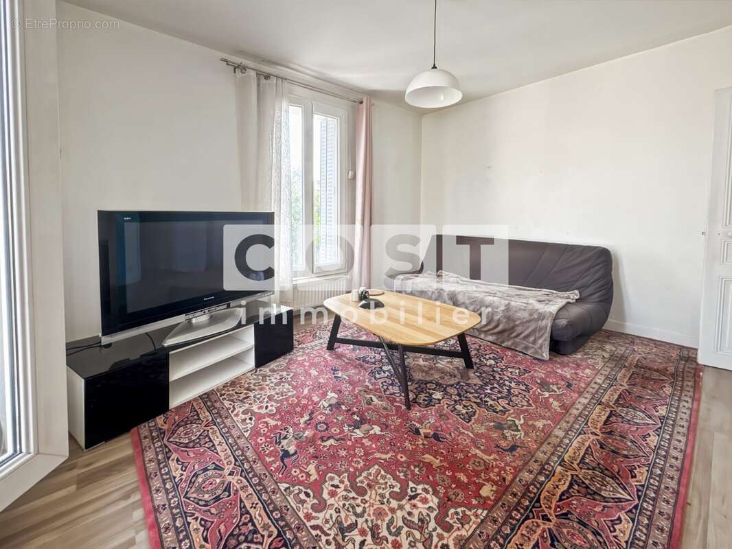 Appartement 152 m² à Colombes  - photo 6