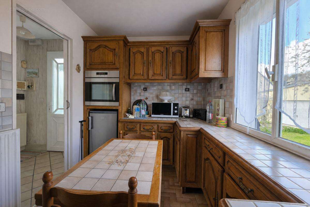 Maison à COULOMMIERS