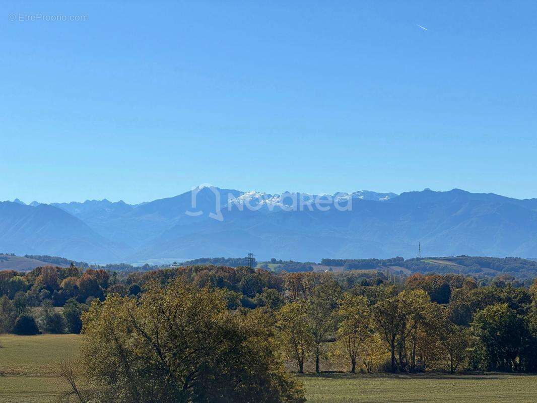 Maison à SERRES-MORLAAS