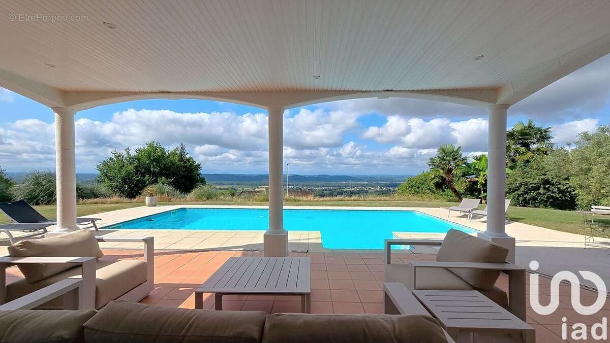 Photo 2 - Maison à LESCAR