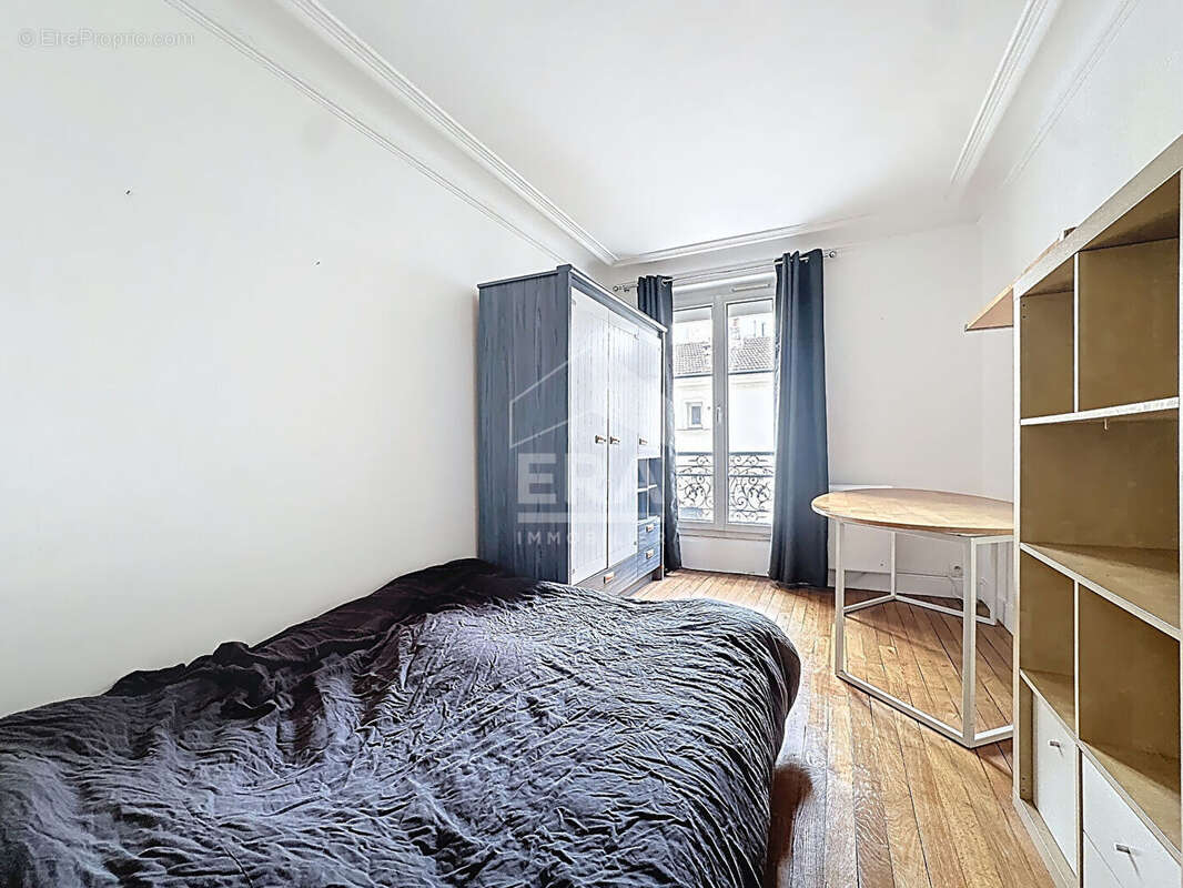 Appartement à PARIS-12E