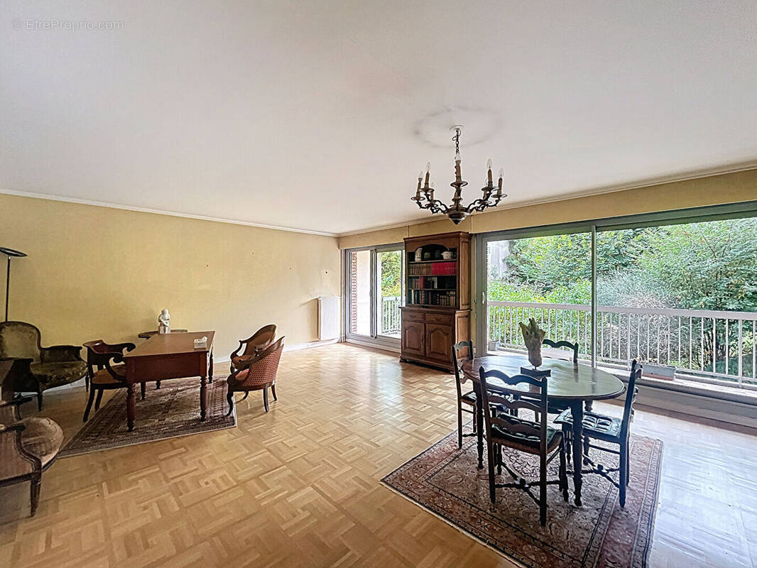 Appartement à FONTENAY-AUX-ROSES