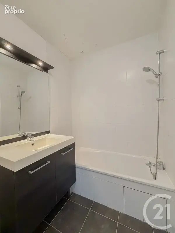 Appartement 3 pièces 61 m² à vendre à Villeurbanne (69100) - photo 5
