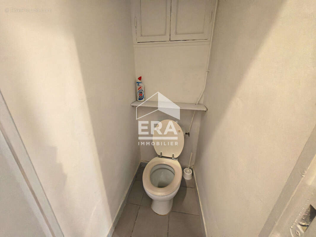 Appartement à MARSEILLE-5E