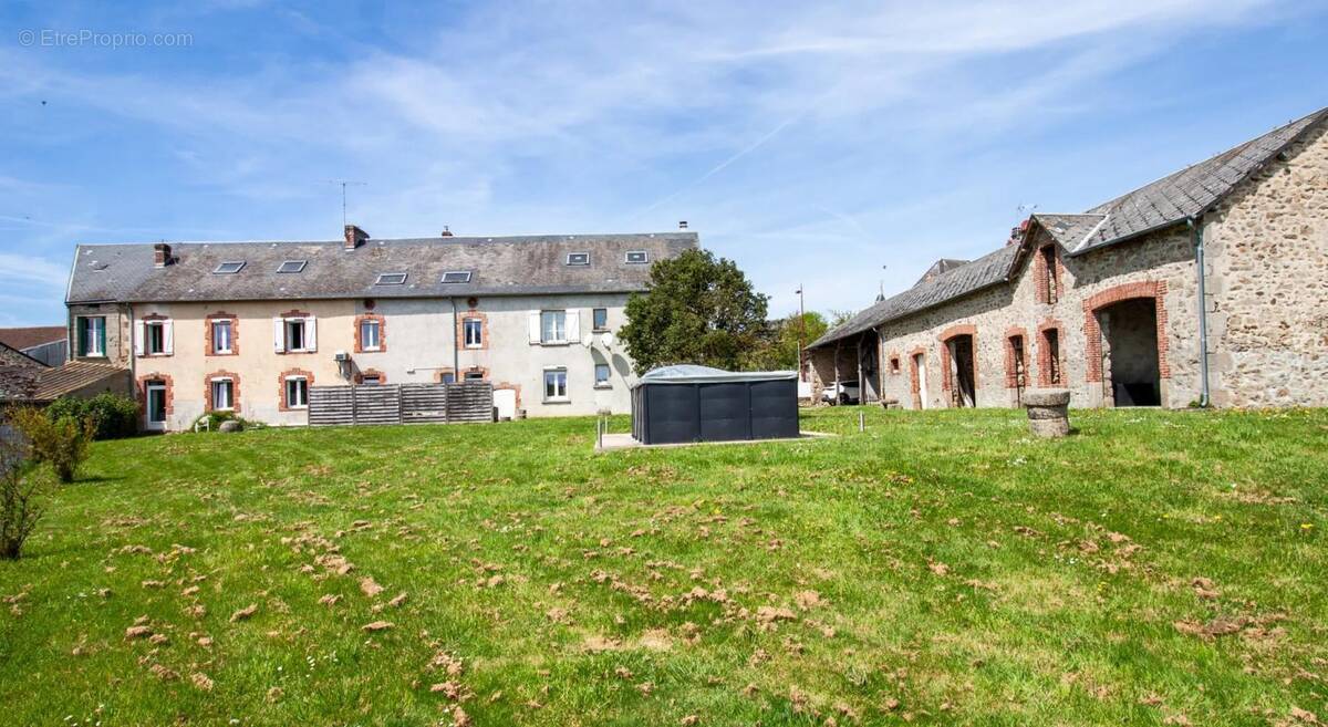 Maison à MARSAC