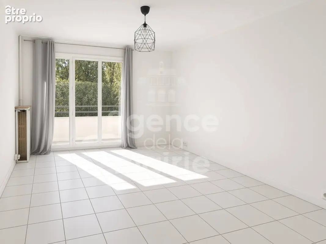 Grand 3 pièces dans une résidence arborée - photo 2