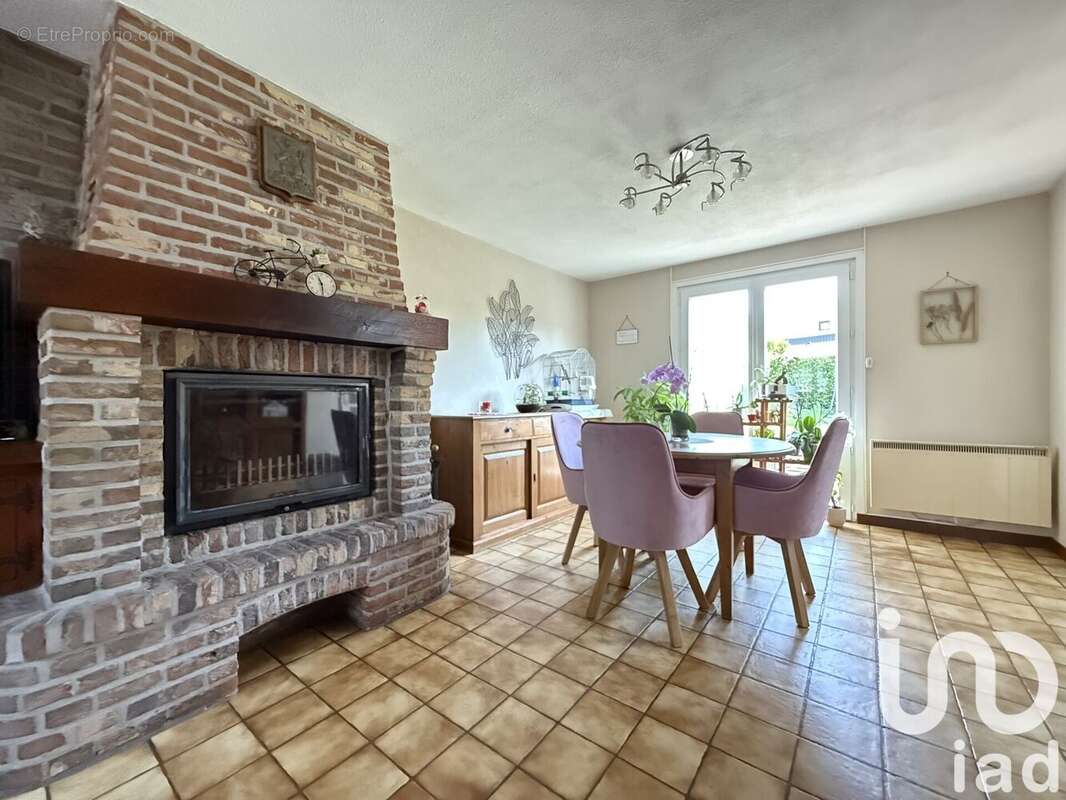 Photo 7 - Maison à NEUVILLE-EN-FERRAIN