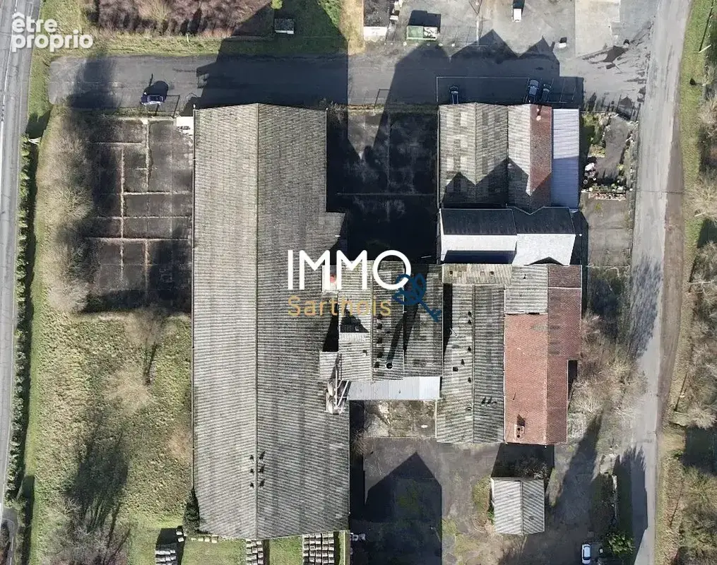 Commerce 580 m² à vendre à Mayet (72360) - photo 4