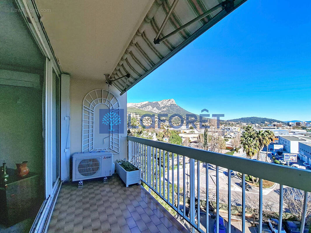 Appartement à LA VALETTE-DU-VAR