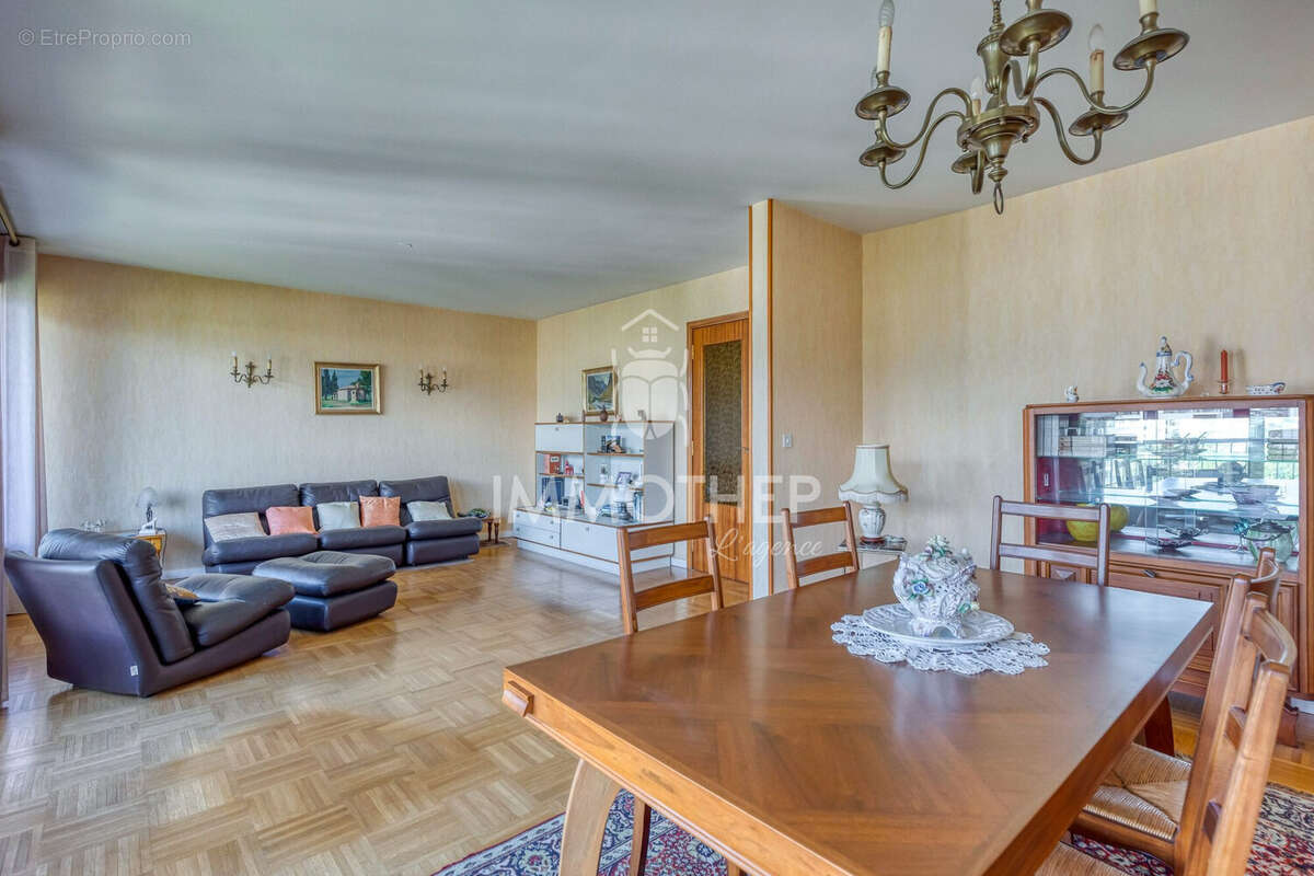 Appartement à ECHIROLLES