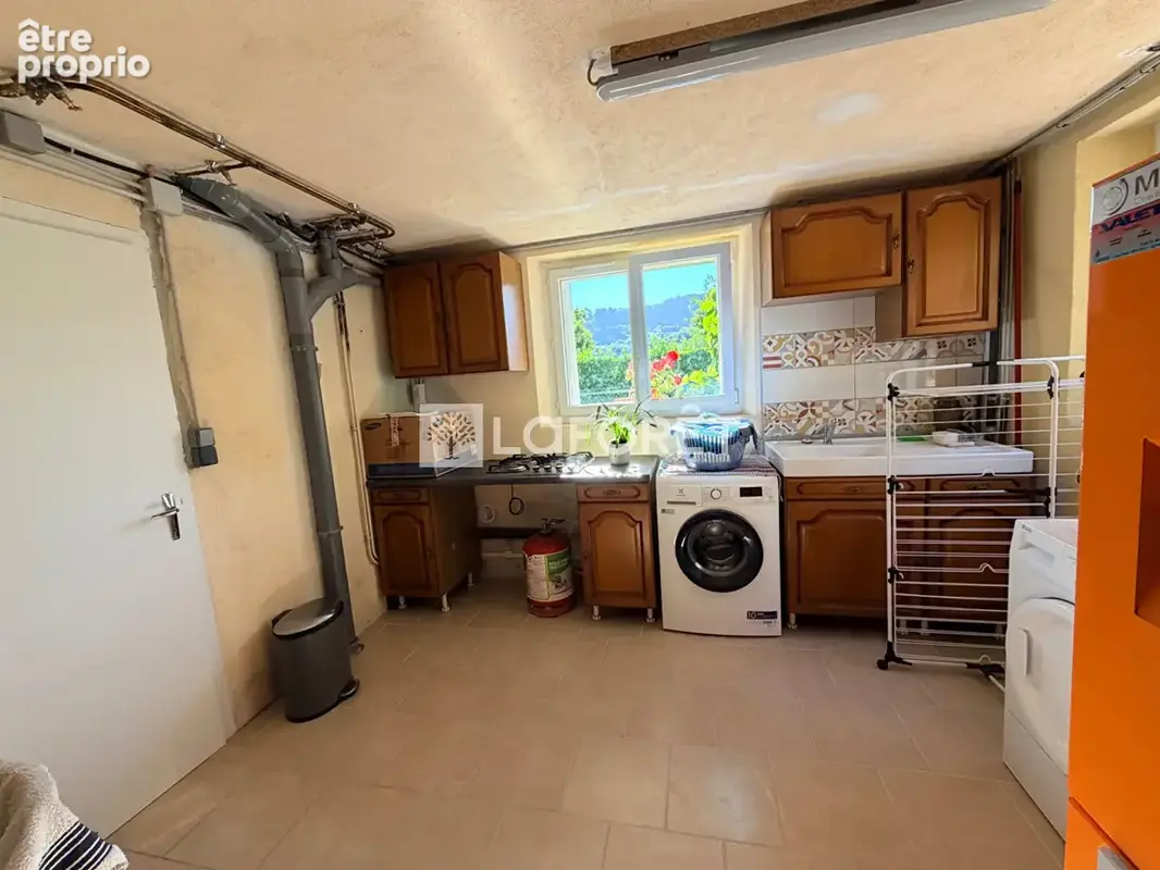 Secteur Vic Sur Cere maison 5 pièces118 m2 sur un parcelle de 340 m² - photo 15
