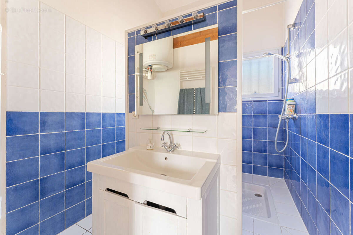 Appartement à SAUSSET-LES-PINS